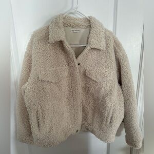 Good American 90 Sherpa trucker jacket cream colored size 1/2 EUC